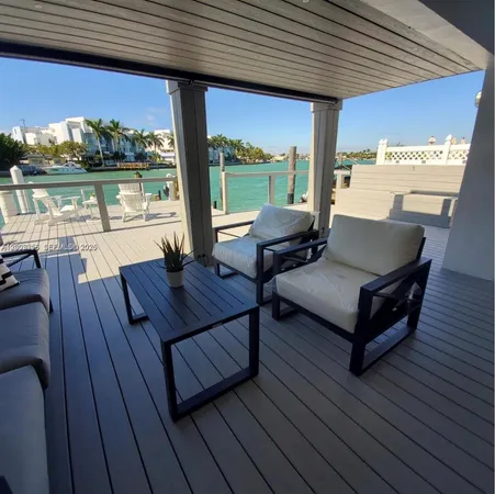 $7,695 | 7406 Gary Avenue, Miami Beach, FL 33141