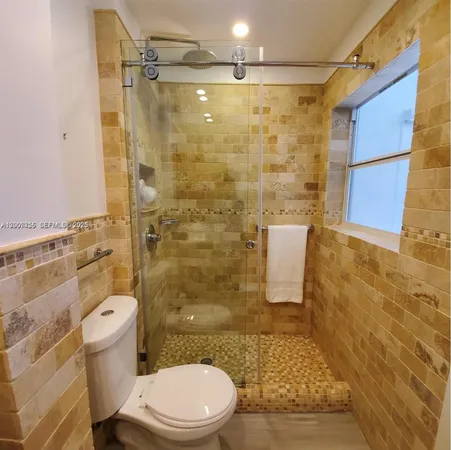 $7,695 | 7406 Gary Avenue, Miami Beach, FL 33141