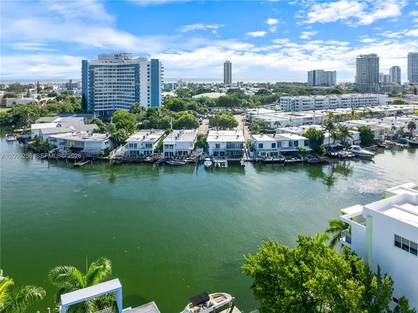 $7,695 | 7406 Gary Avenue, Miami Beach, FL 33141