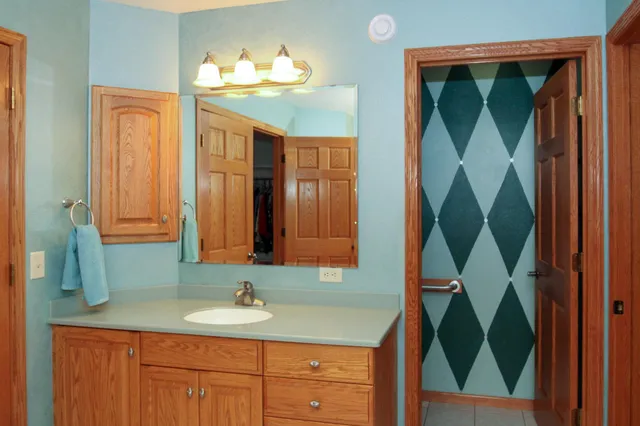 $364,975 | 1803 14th Street Southwest, Austin, MN 55912