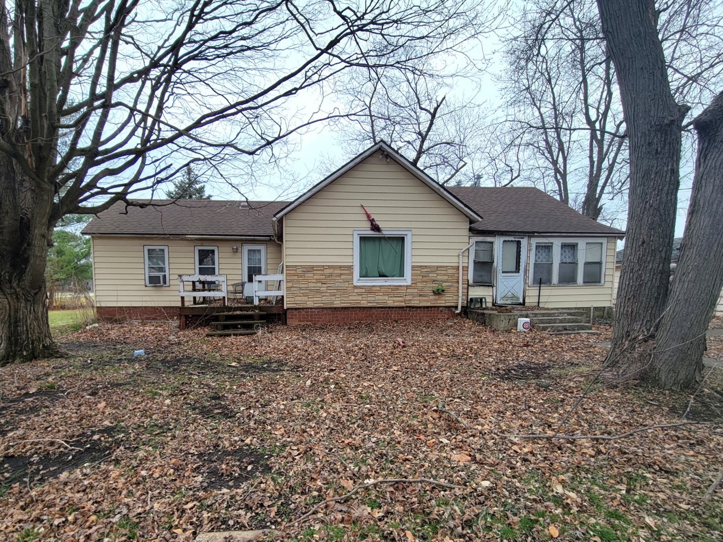 207 South Walnut Street Dana, IL 61321 - Photo 1 of 20 Gallery Image 1