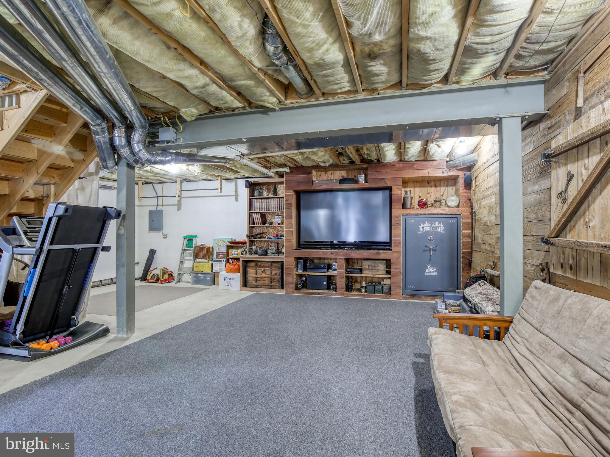 686 Cedar Grove Road Winchester, VA 22603 - Photo 40 of 72 82' TV conveys!