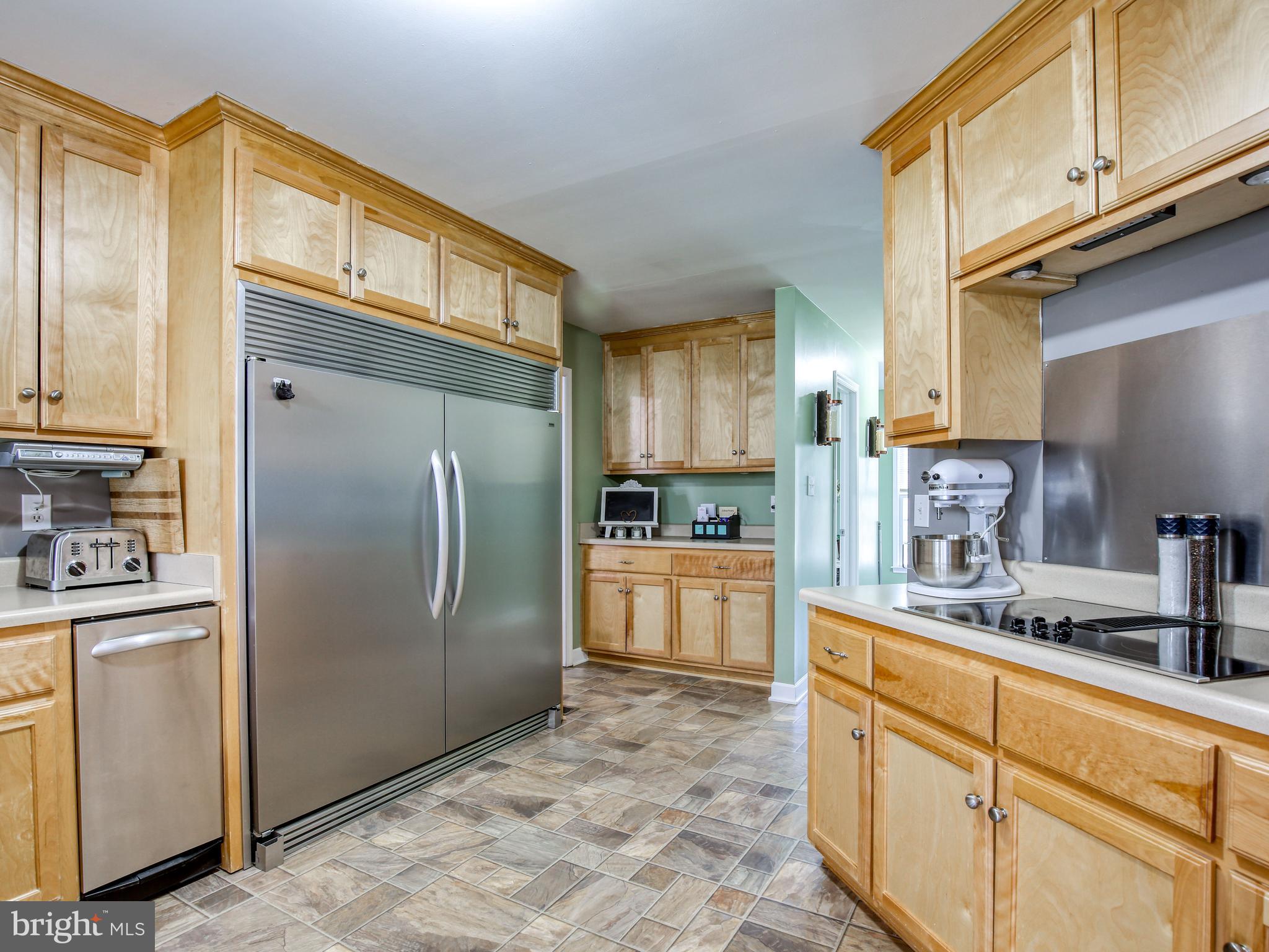 686 Cedar Grove Road Winchester, VA 22603 - Photo 7 of 72 Over sized stainless steal refrigerator