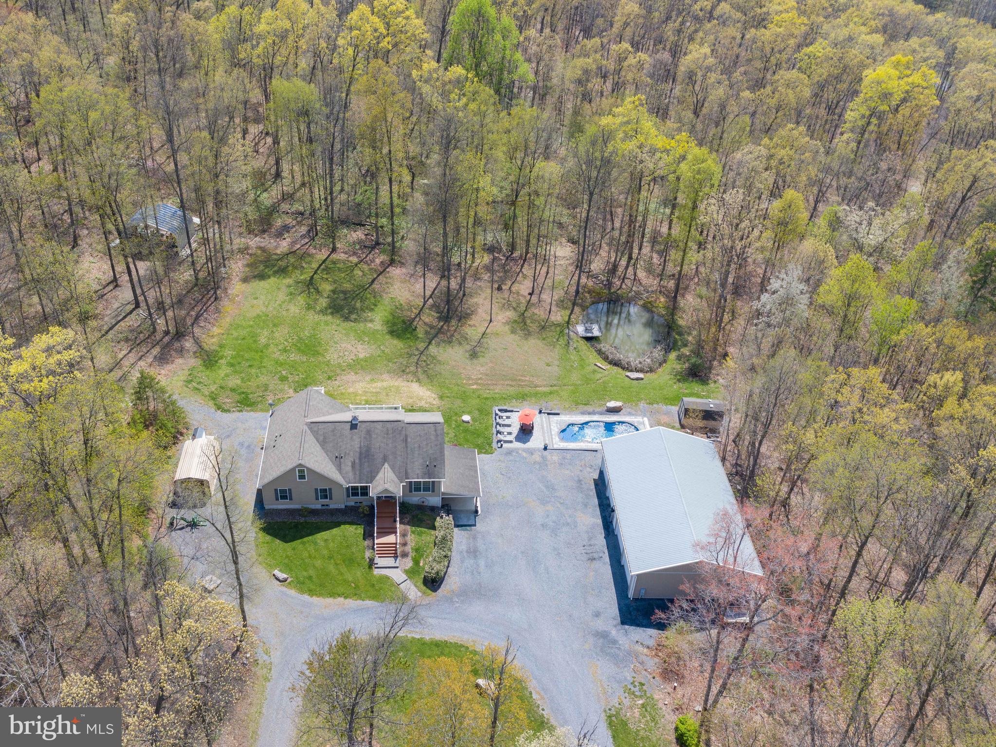 686 Cedar Grove Road Winchester, VA 22603 - Photo 67 of 72 Turn key, 4-season life style living!