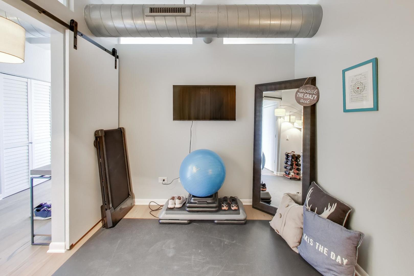 1200 West Monroe Street, Unit 612 Chicago, IL 60607 - Photo 19 of 31