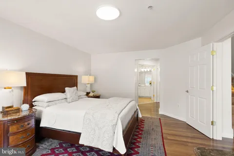 $614,900 | 11575 Cavalier Landing Court, Unit 403, Fairfax, VA 22030