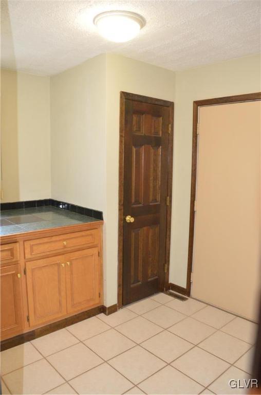 1388 Santee Mill Road Bethlehem, PA 18017 - Photo 16 of 40 Mudroom
