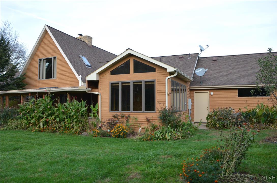 1388 Santee Mill Road Bethlehem, PA 18017 - Photo 4 of 40 Gallery Image 4