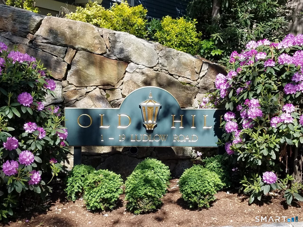 17a Ludlow Road, Unit A Westport, CT 06880 - Photo 2 of 36 Gallery Image 2