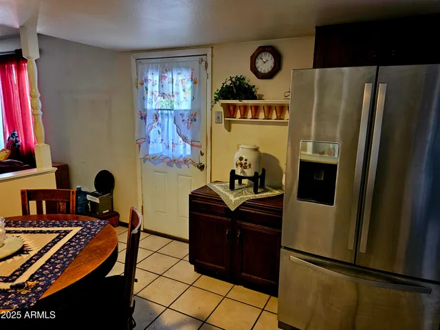 $409,900 | 2142 West Kerry Lane, Phoenix, AZ 85027