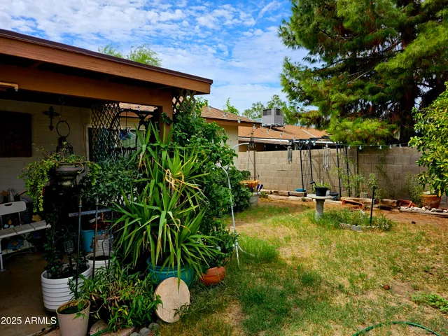 $409,900 | 2142 West Kerry Lane, Phoenix, AZ 85027