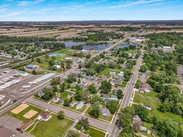 $35,000 | 1034 East La Salle Avenue, Barron, WI 54812