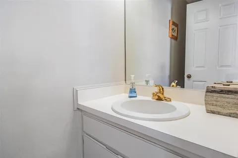 $394,900 | 3819 West Horatio Street, Unit B10, Tampa, FL 33609