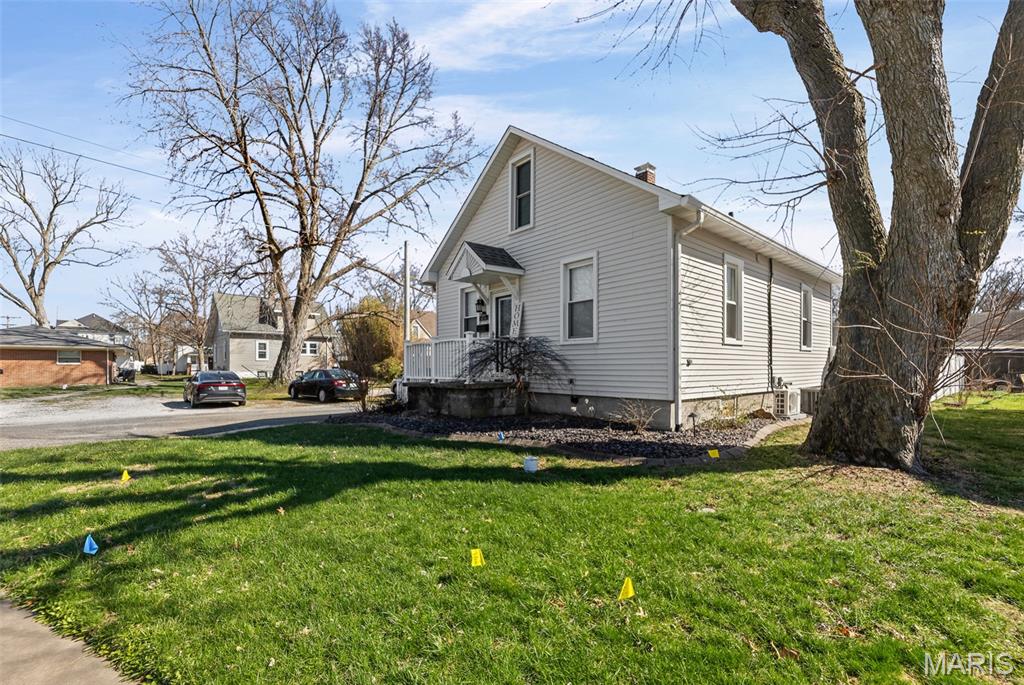 1008 6th Street Highland, IL 62249 - Photo 2 of 28