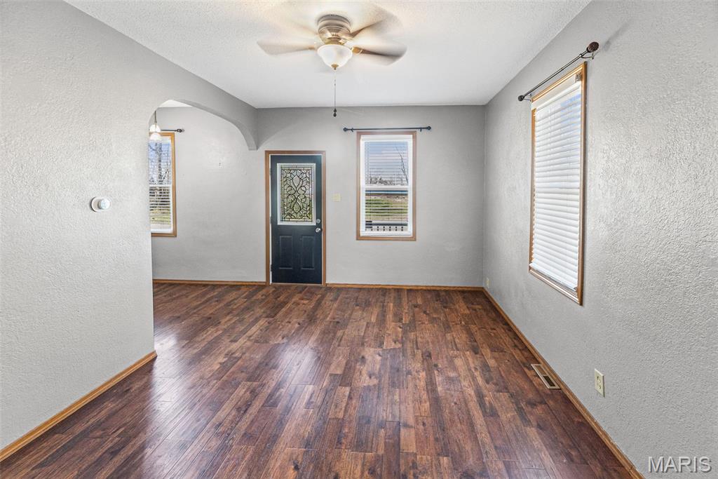 1008 6th Street Highland, IL 62249 - Photo 5 of 28