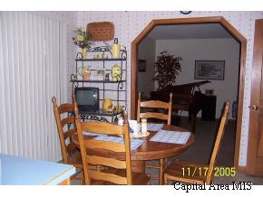 168 Roanoke Drive Rochester, IL 62563 - Photo 6 of 9 Gallery Image 6