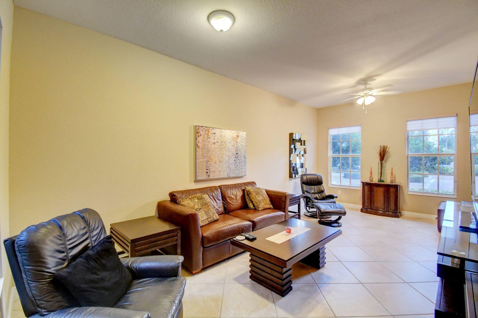 862 Northwest 83rd Lane Boca Raton, FL 33487 - Photo 9 of 41 31_dsc_8204_5_6_7_8