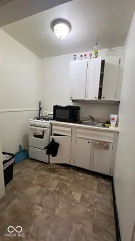 $315,000 | 3614 East Washington Street, Indianapolis, IN 46201