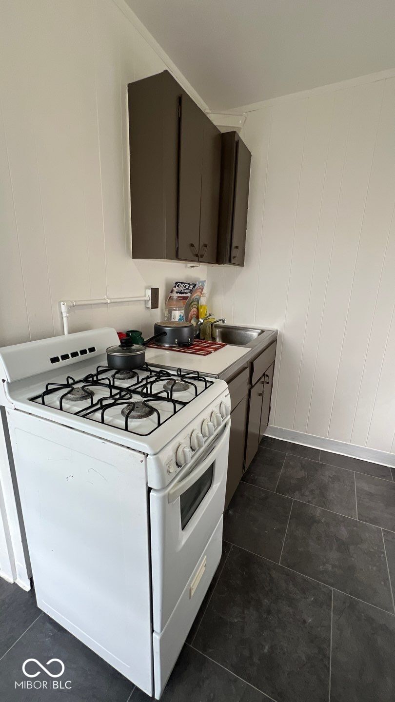 3614 East Washington Street Indianapolis, IN 46201 - Photo 24 of 32