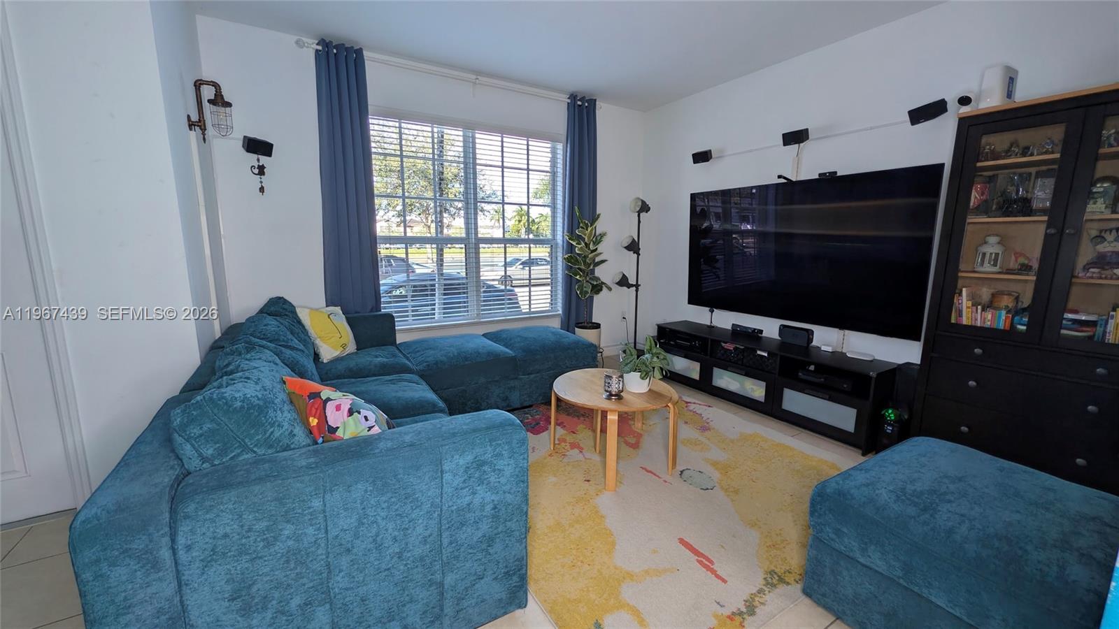 17038 Southwest 95th Terrace Miami, FL 33196 - Photo 12 of 40