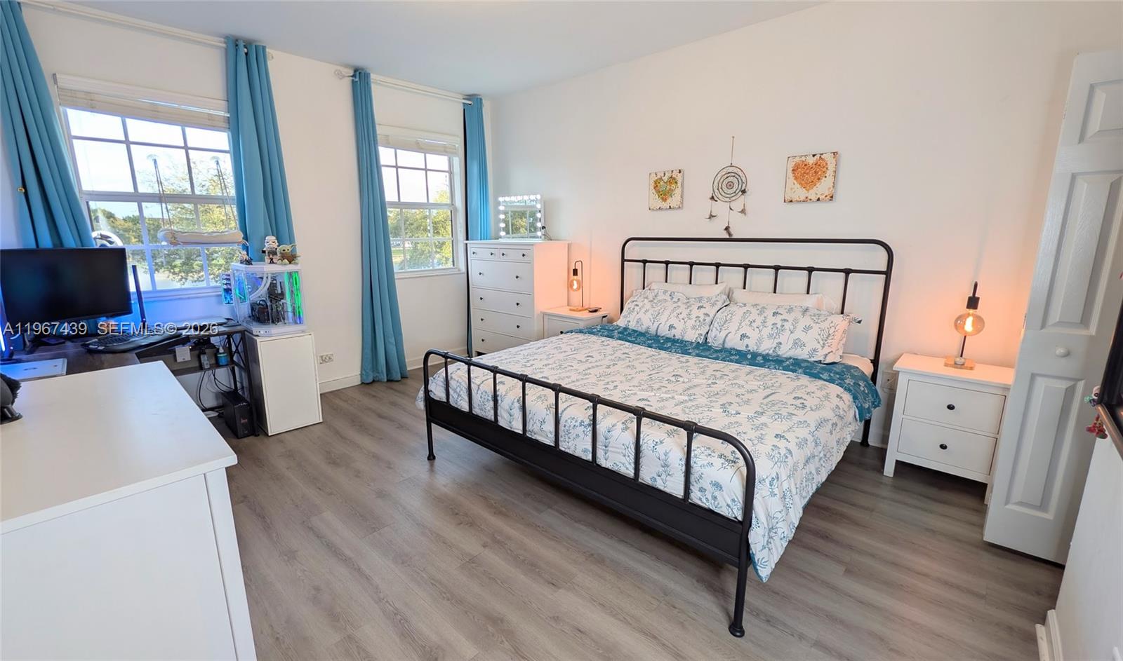 17038 Southwest 95th Terrace Miami, FL 33196 - Photo 17 of 40