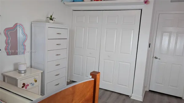 $525,000 | 17038 Southwest 95th Terrace, Miami, FL 33196