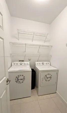 $525,000 | 17038 Southwest 95th Terrace, Miami, FL 33196