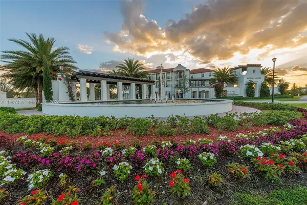 $525,000 | 17038 Southwest 95th Terrace, Miami, FL 33196