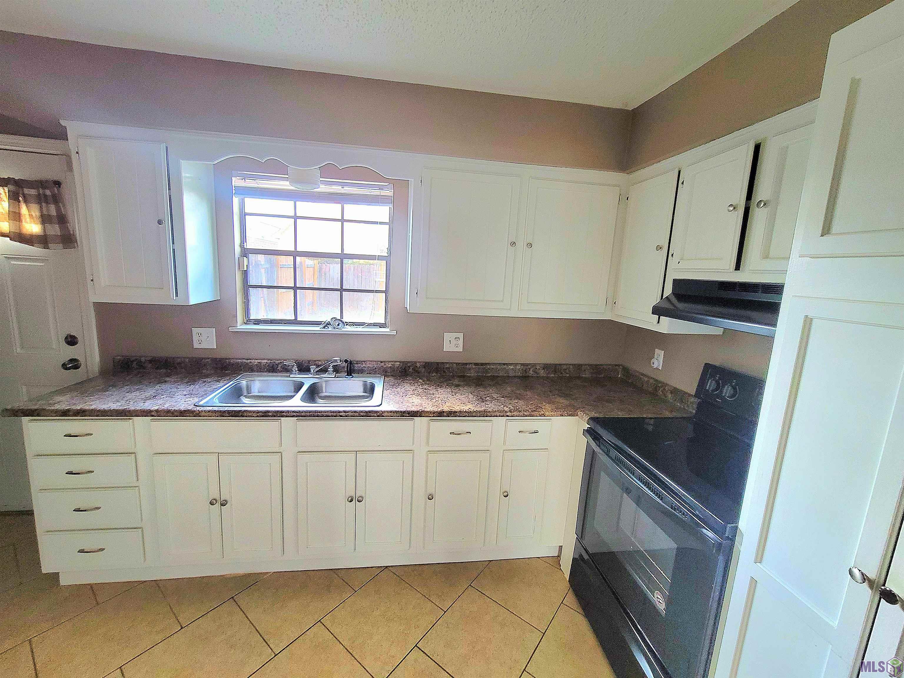 526 South Flannery Road Baton Rouge, LA 70815 - Photo 8 of 15 Gallery Image 8