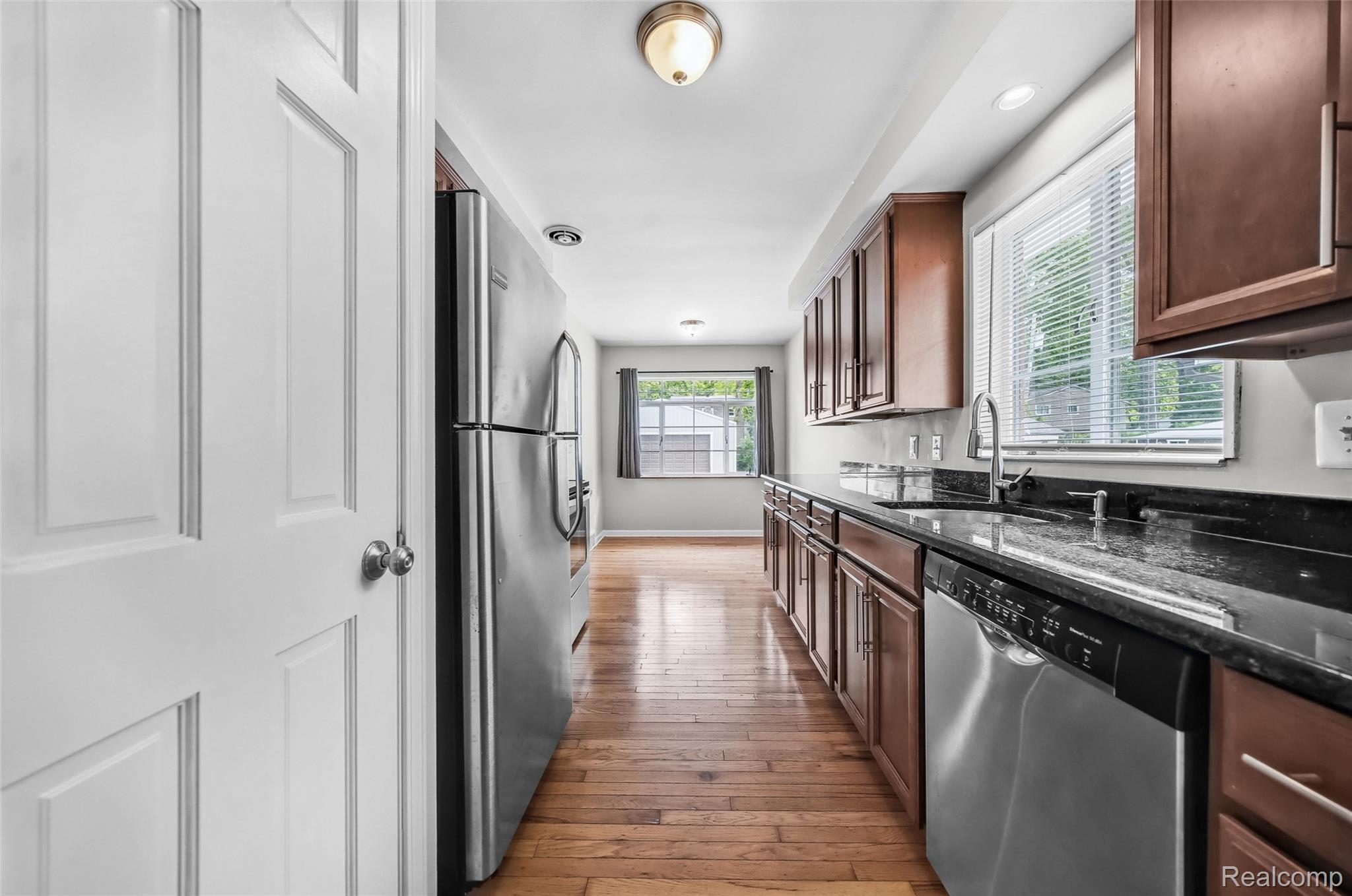 2375 Derby Road Troy, MI 48084 - Photo 9 of 27 2375-derby-rd-birmingham-mi-united-states_11.jpg