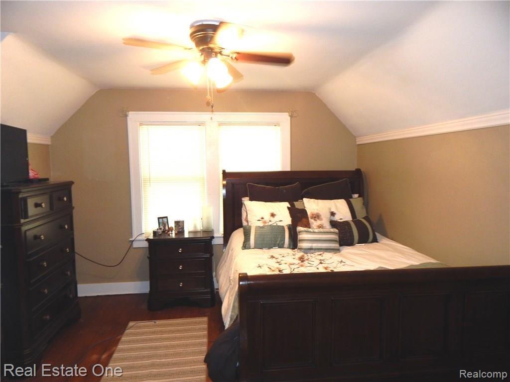 3159 Martell Street Rochester Hills, MI 48309 - Photo 9 of 12
