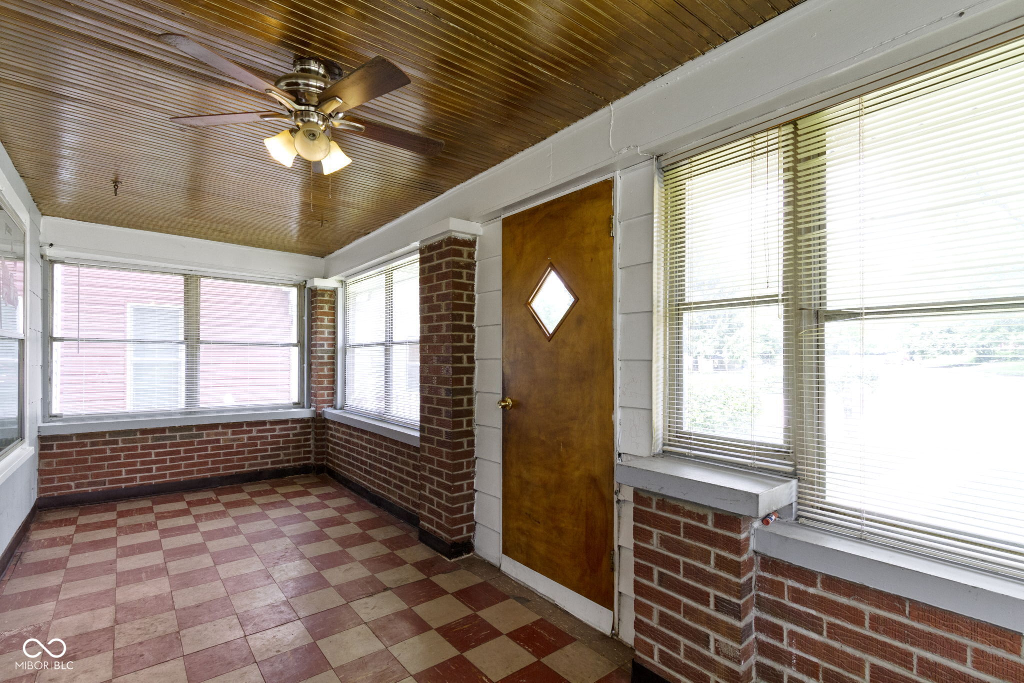 1021 West 37th Street Indianapolis, IN 46208 - Photo 13 of 54