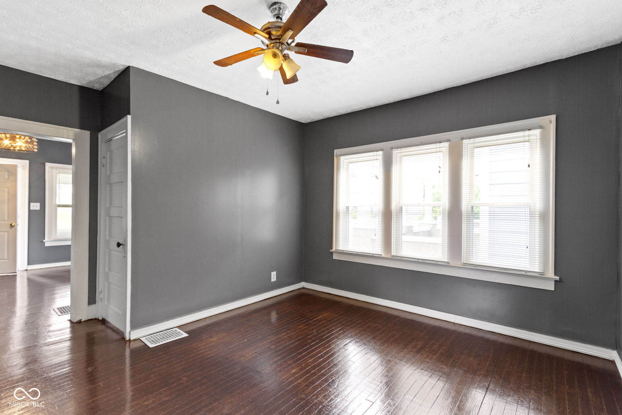 1021 West 37th Street Indianapolis, IN 46208 - Photo 20 of 54