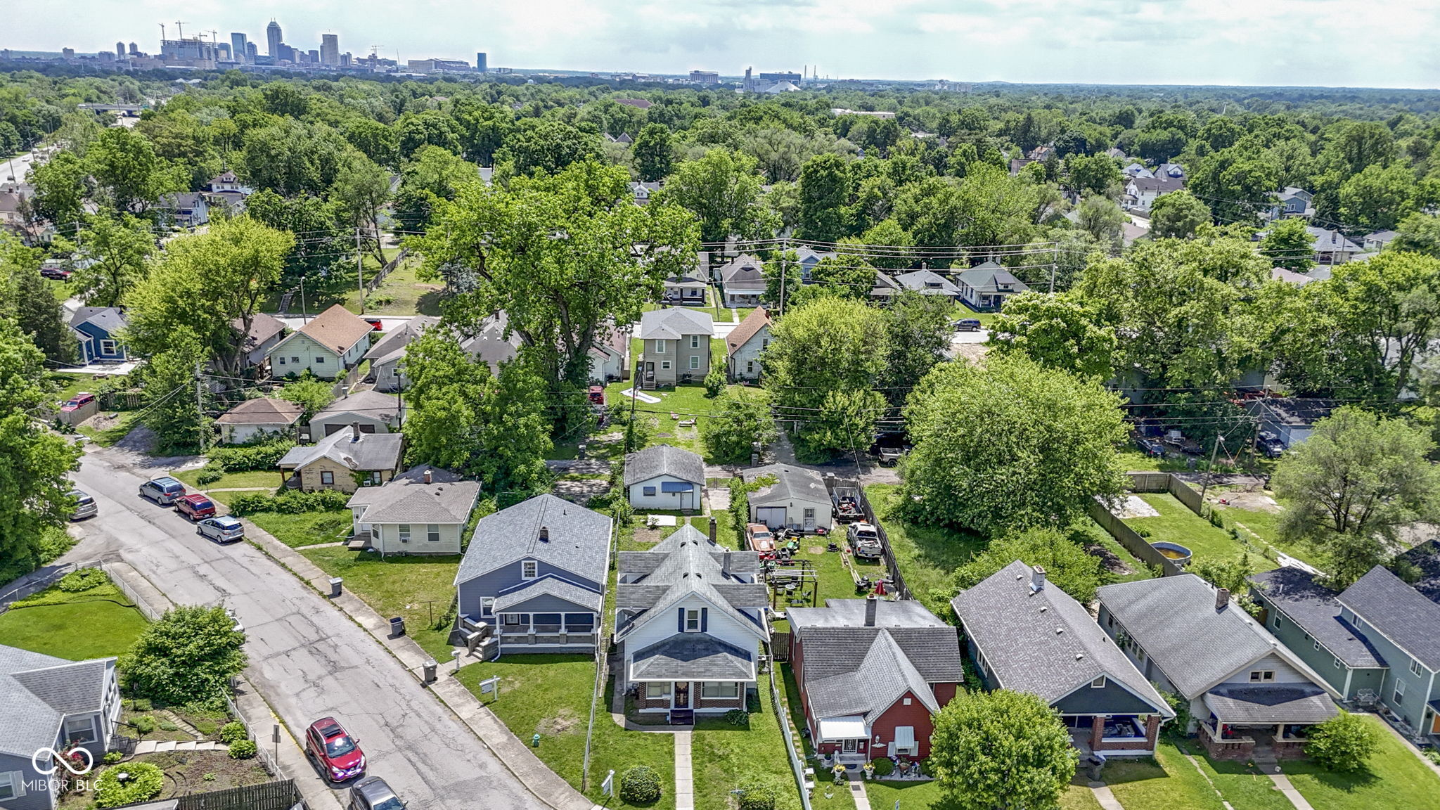 1021 West 37th Street Indianapolis, IN 46208 - Photo 2 of 54