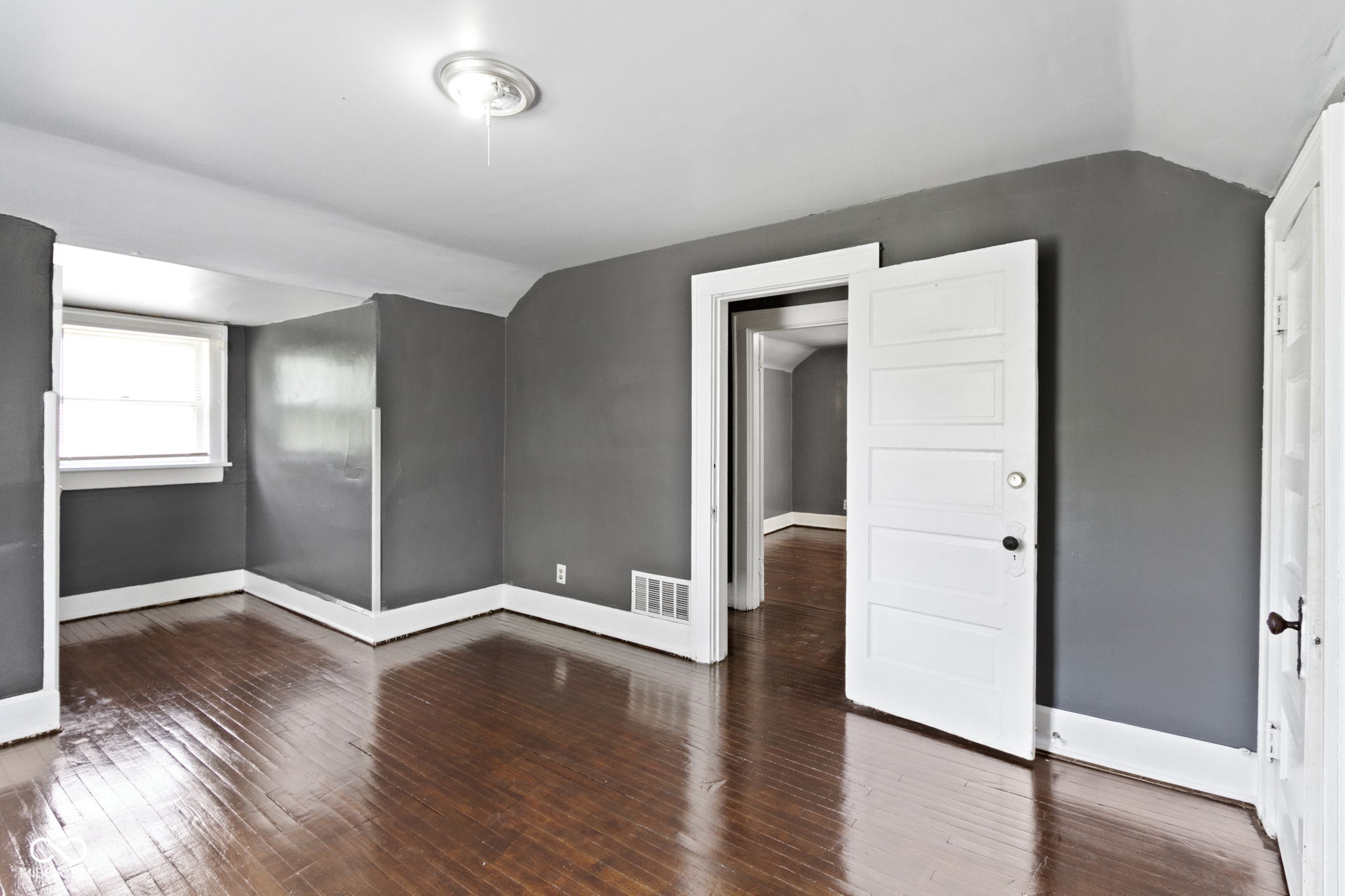 1021 West 37th Street Indianapolis, IN 46208 - Photo 29 of 54