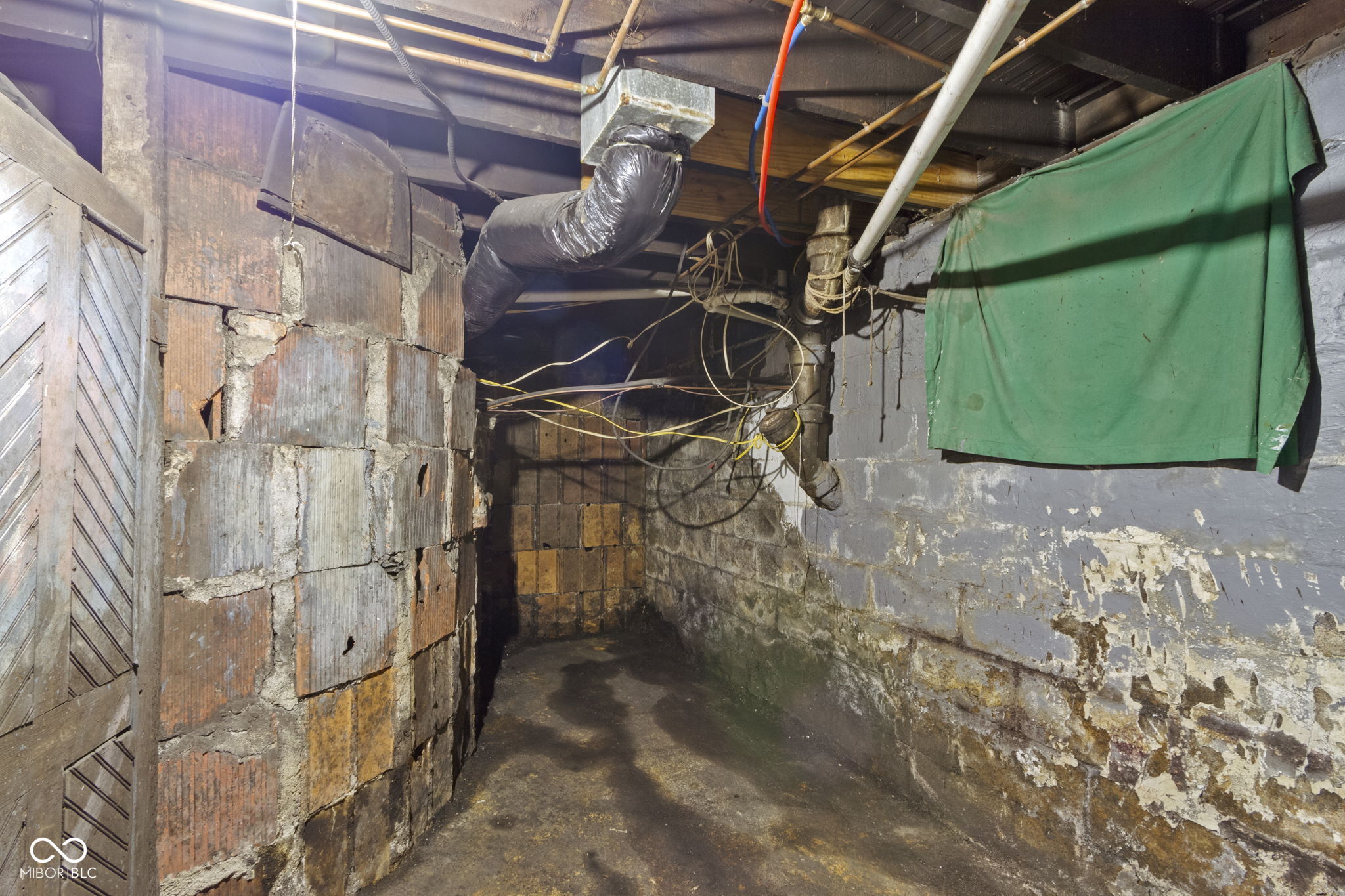 1021 West 37th Street Indianapolis, IN 46208 - Photo 40 of 54