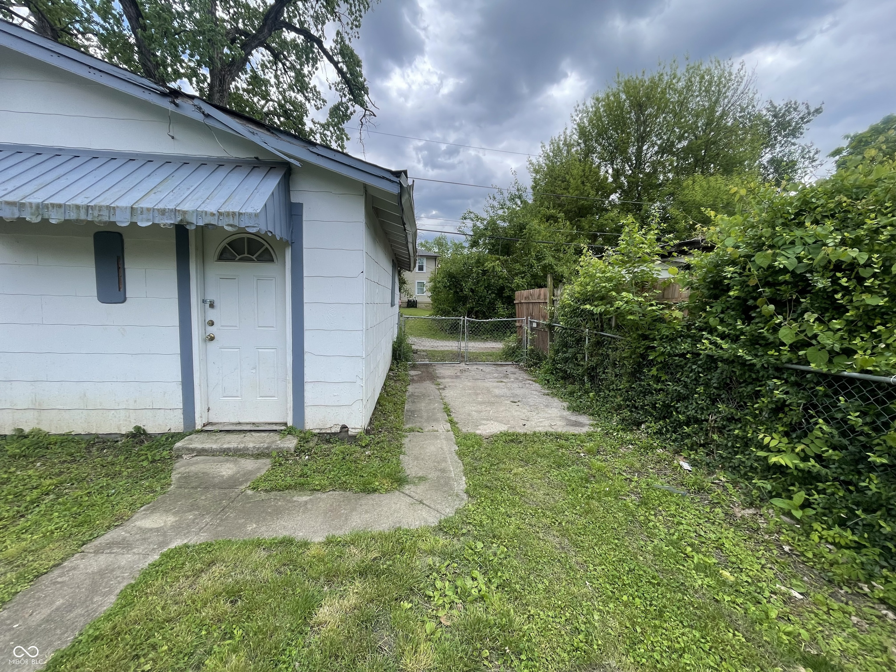 1021 West 37th Street Indianapolis, IN 46208 - Photo 49 of 54