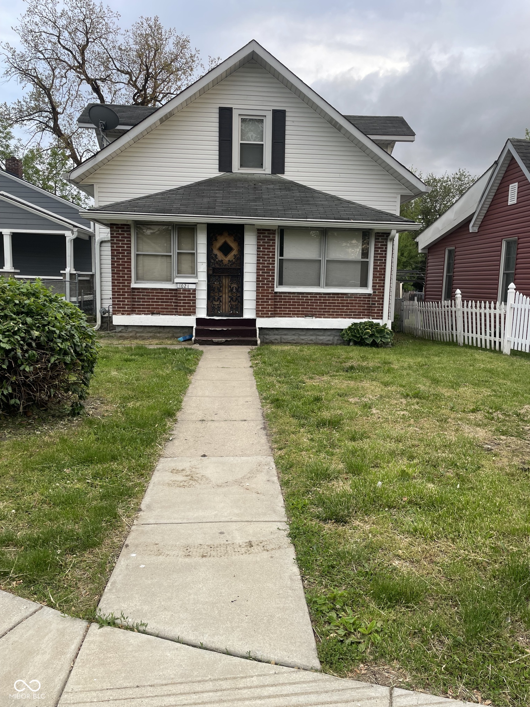 1021 West 37th Street Indianapolis, IN 46208 - Photo 5 of 54