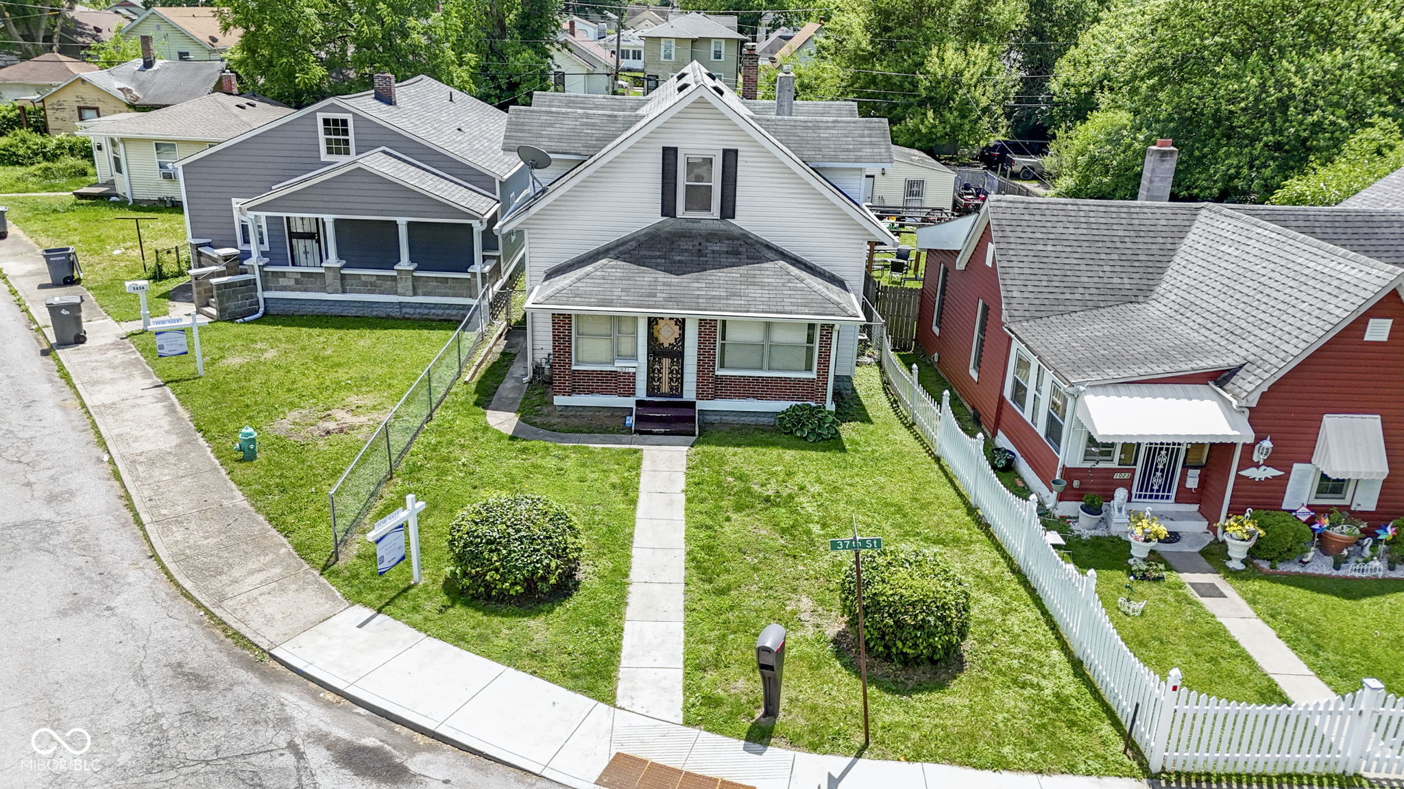 1021 West 37th Street Indianapolis, IN 46208 - Photo 6 of 54