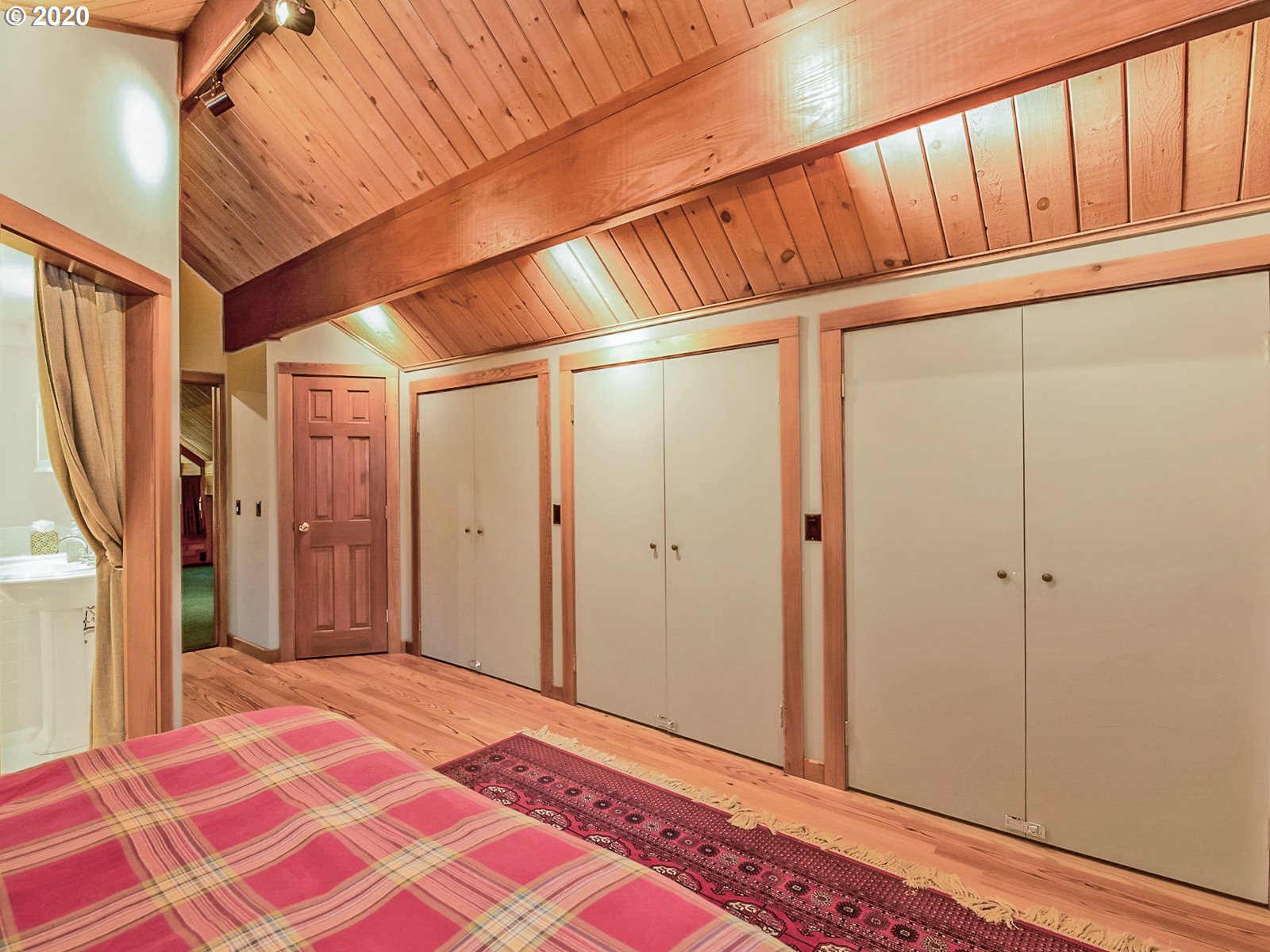 21210 East Crater Court Rhododendron, OR 97049 - Photo 22 of 32