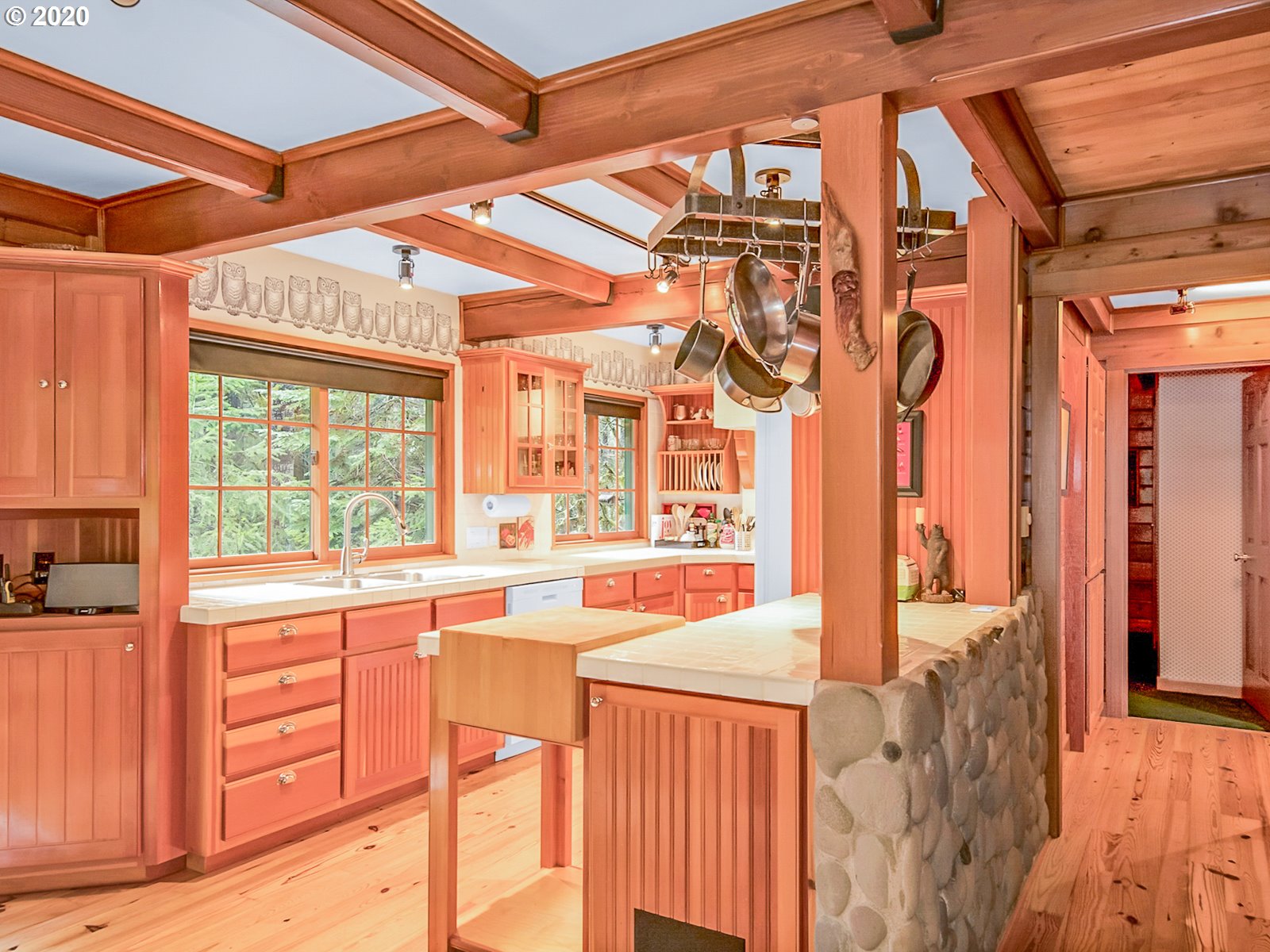 21210 East Crater Court Rhododendron, OR 97049 - Photo 10 of 32