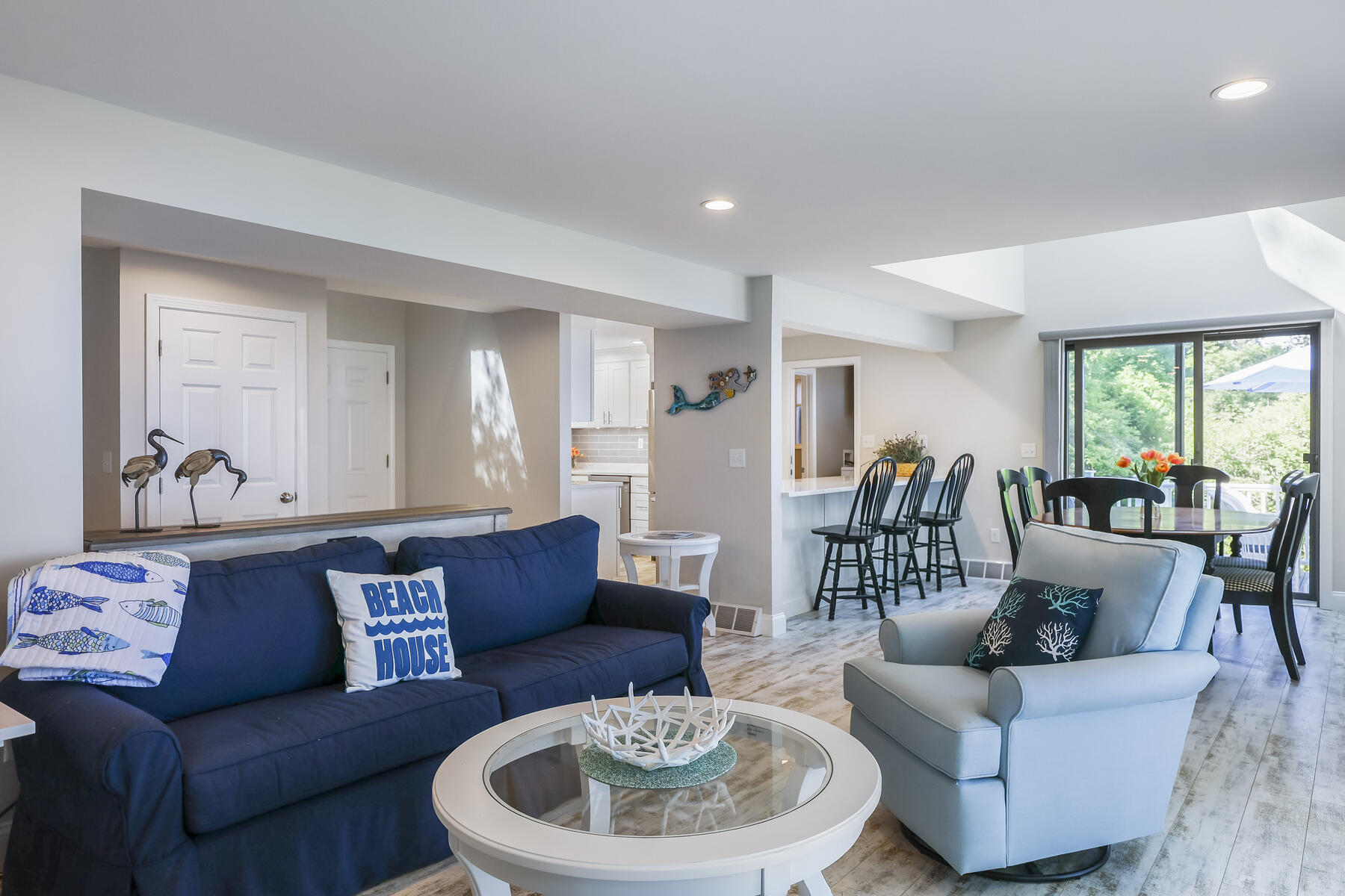 613 South Orleans Road Orleans, MA 02653 - Photo 14 of 40 Perfect for Entertaining