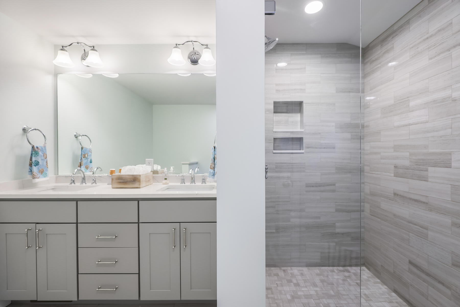613 South Orleans Road Orleans, MA 02653 - Photo 25 of 40 Primary Bath