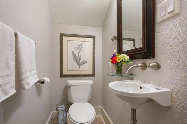 $3,500 | 2030 Peniston Street, New Orleans, LA 70115