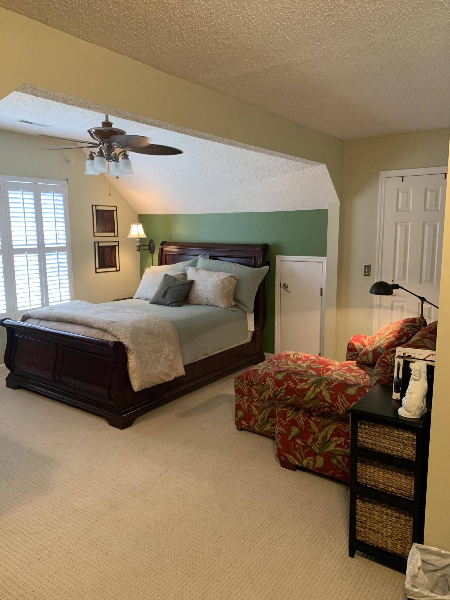 300 Kenilworth Road Summerville, SC 29485 - Photo 29 of 40 8B7715C9-1D87-49AE-8A76-6BD080C63B35