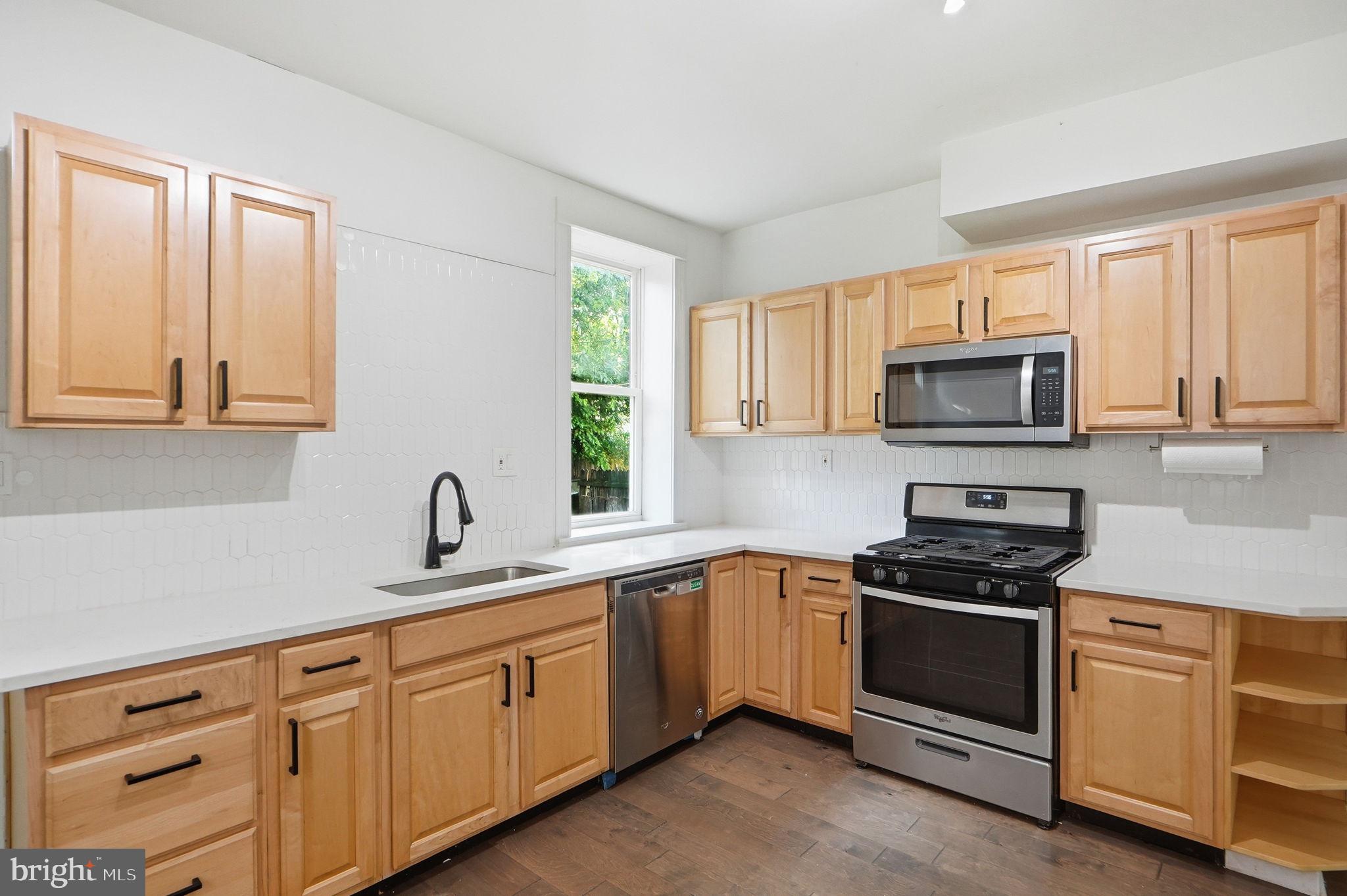 3920 6th Street Baltimore, MD 21225 - Photo 1 of 26