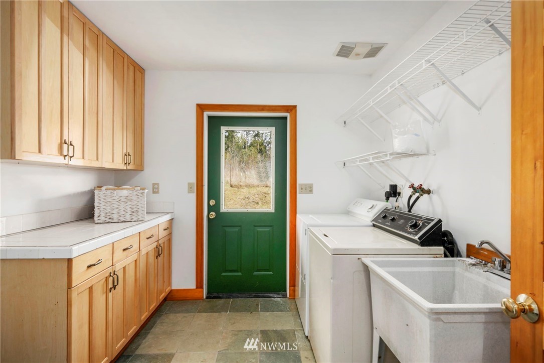 250 North Jacob Miller Road Port Townsend, WA 98368 - Photo 13 of 25 Gallery Image 13