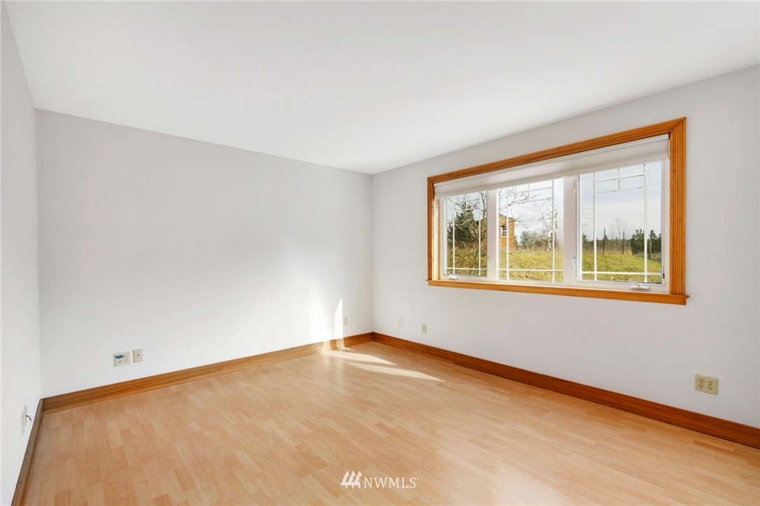250 North Jacob Miller Road Port Townsend, WA 98368 - Photo 16 of 25 Gallery Image 16