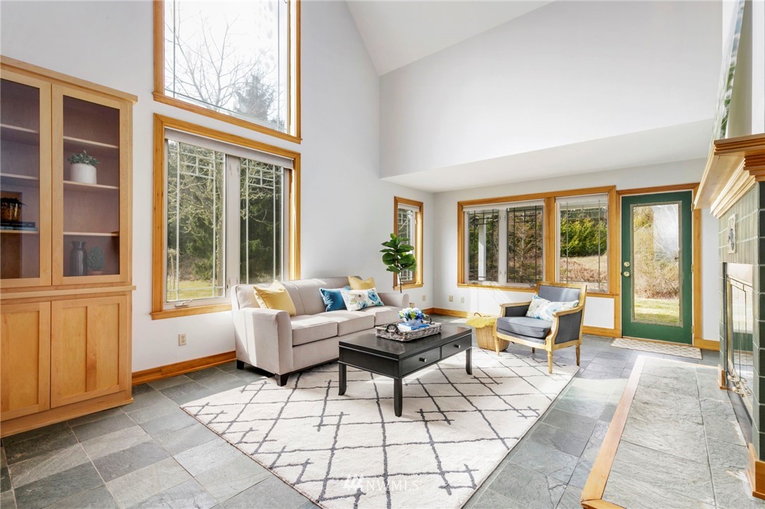 250 North Jacob Miller Road Port Townsend, WA 98368 - Photo 6 of 25 Gallery Image 6