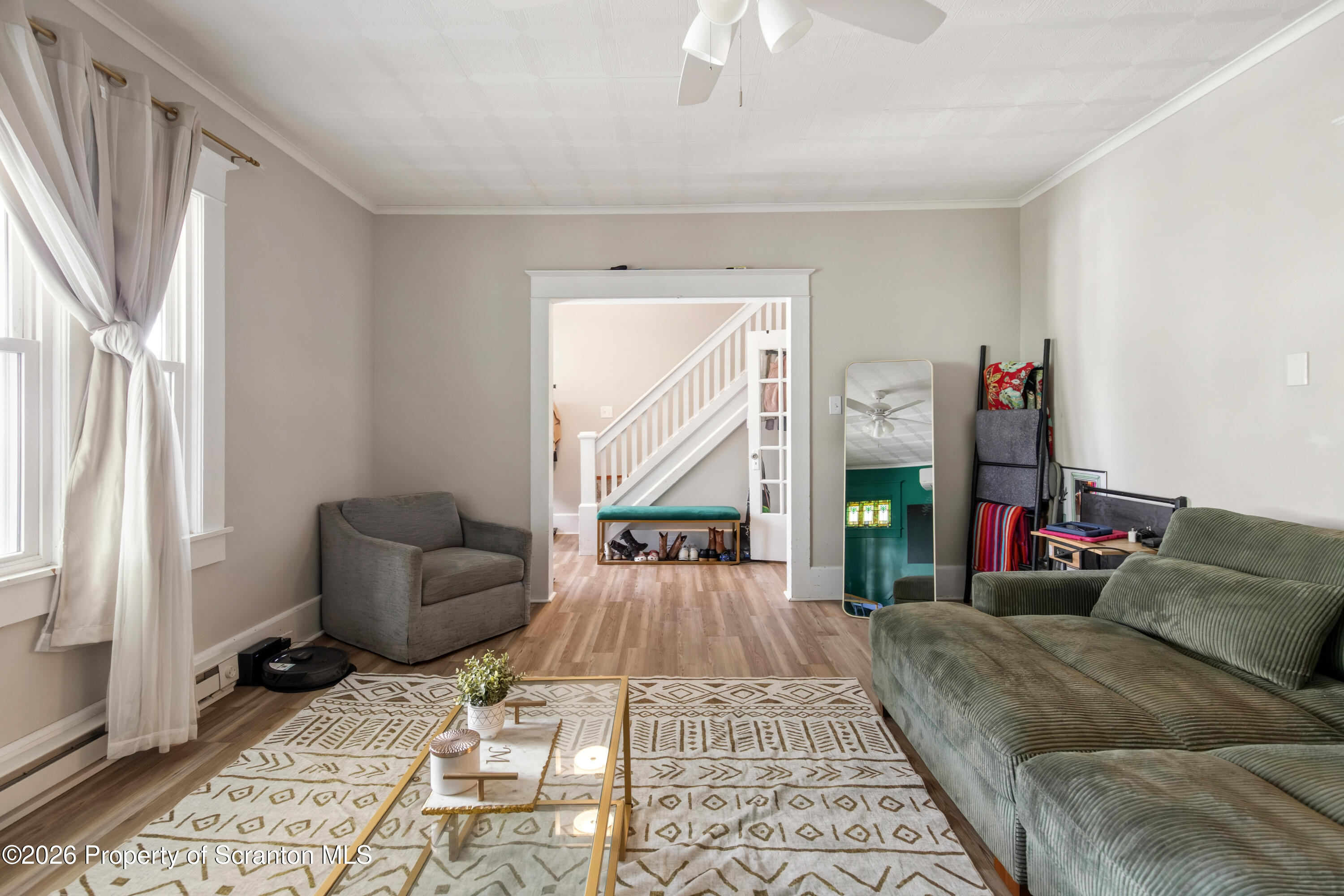1175 West Elm Street Scranton, PA 18504 - Photo 4 of 28 Living Room